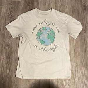 Fifth sun womens small t shirt
